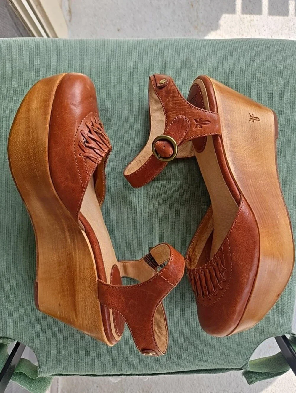 Frye Blair Cognac Leather Closed Toe Mary Jane Platform Wedges Size 10M